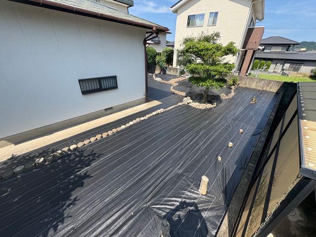 防草シート施工｜下地から丁寧施工・雑草対策・長持ち仕上げ