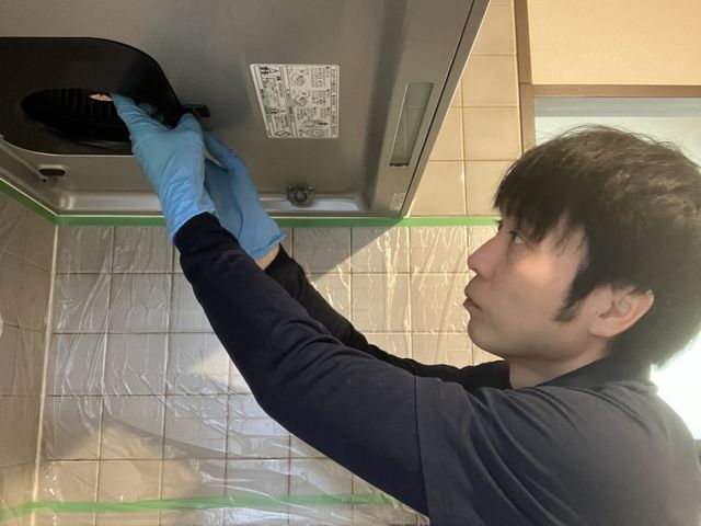 ☆駐車場代当店負担・非喫煙・実績15年☆キッチン・レンジフード 水回り２点セット