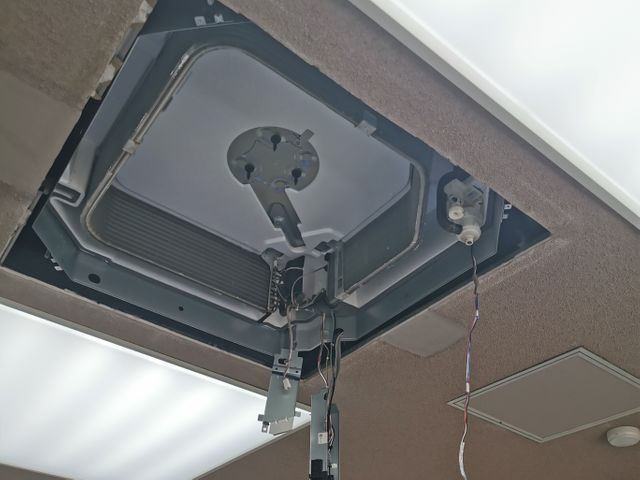 【鉾田発】素早く丁寧な作業をお約束◎古いエアコン◎地域密着型◎作業外注一切なし◎