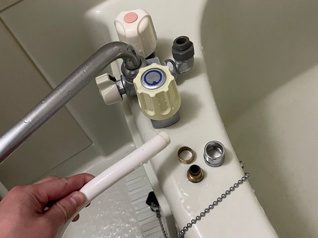 【年中無休／即対応】プロの保証付シャワー交換