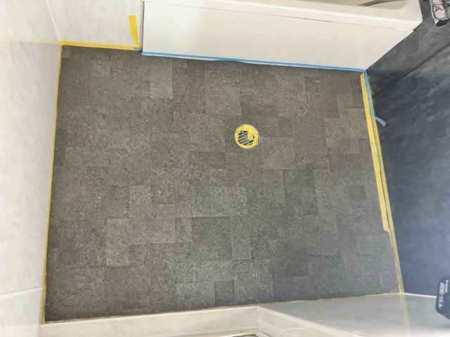 浴室の床シート貼り付け(バスフロア)