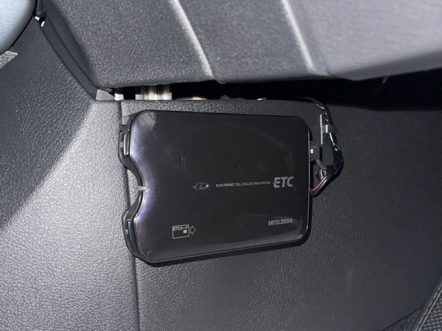 【大手自動車メーカー、ディーラー勤務経験】7年の実績と累計3000台以上の施工！