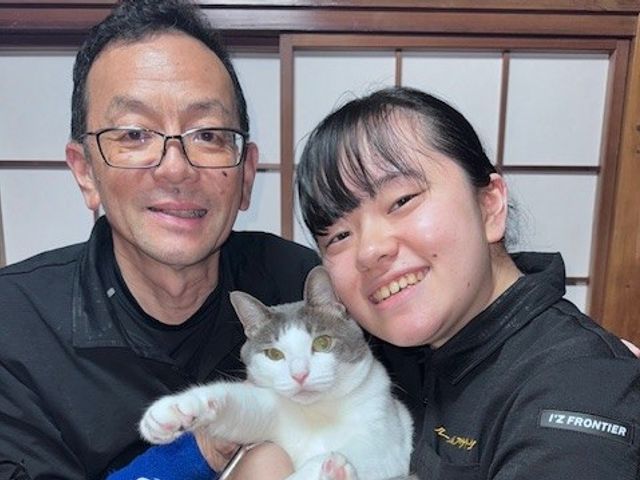 トイレのイヤナ臭いの原因になる尿石や黒ずみ手の届きにくい汚れもしっかり落とします