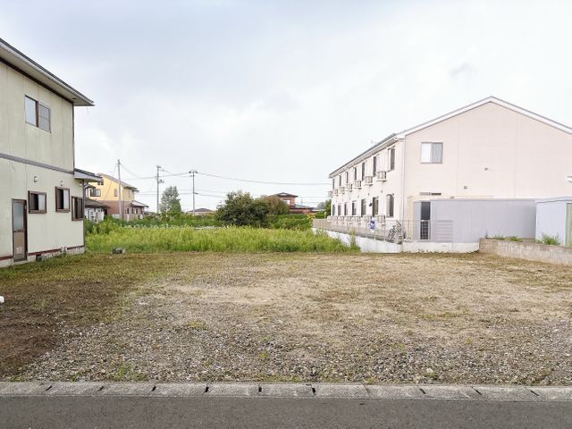 【すっきりキレイ！】迅速・丁寧な草刈りサービス！処分もおまかせ！