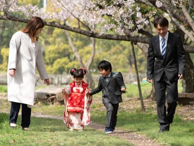 人生の節目やお祝いの記念写真をお撮りします。