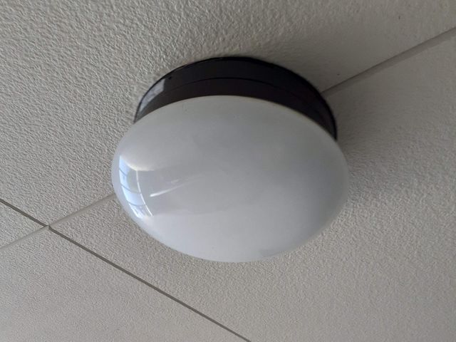 LED照明器具への交換やコンセント、スイッチなどの交換や修理もおまかせ下さい