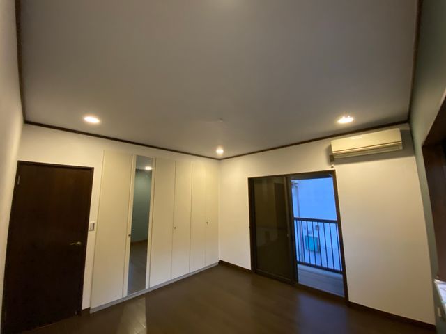 1面～全面までクロス貼替☆他にも気になる事がありましたらお気軽にご相談下さい♪サービスの画像