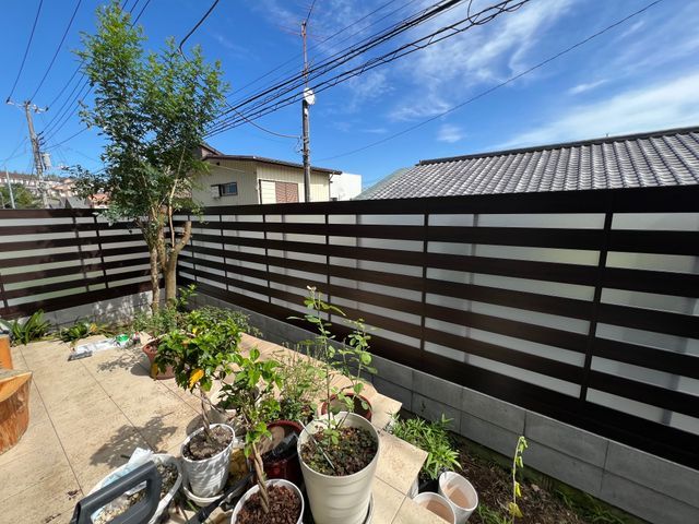 目隠しフェンス設置