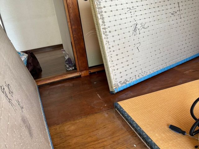 全部屋対応のみ承ります。実績あり。かなり丁寧な施工が、うちの自慢です。