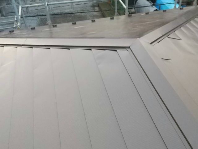 屋根工事　雨漏り修理　屋根修理