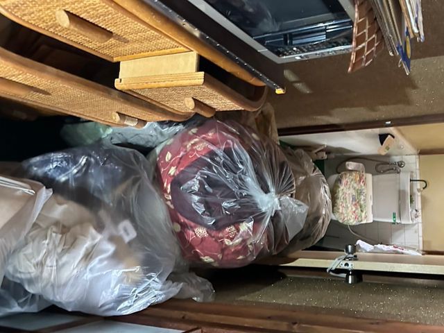 ◇ゴミ屋敷片付け◇2名以上でお伺い◇選別不要◇即日対応可能◇損害保険加入済みサービスの画像