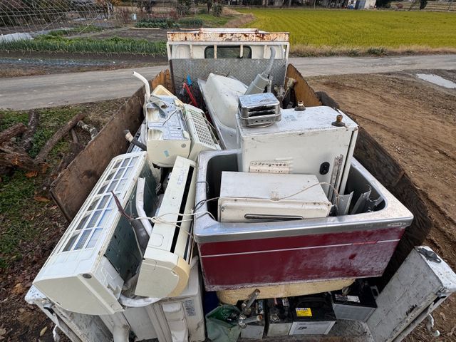 創業6年の実績！女性スタッフ同行で安心・2トン車でまとめて解決