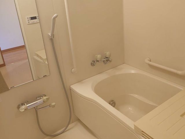 水周りでお困りの貴方！当社自慢の清掃員が綺麗に致します！