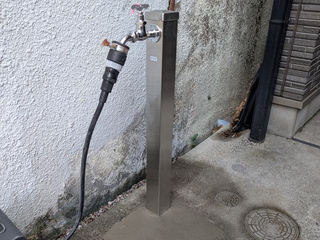 散水栓から立栓柱