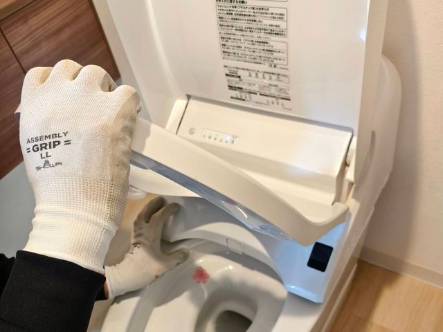 《トイレの部品交換》はお任せ下さい！　経験と知識をいかして迅速に対応致します