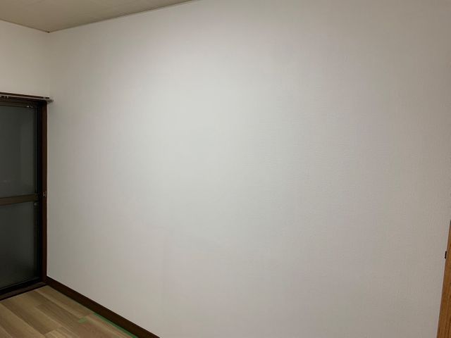 クロス塗装/壁紙のままお部屋をリニューアル！完全自社施行/板橋区初サービスの画像