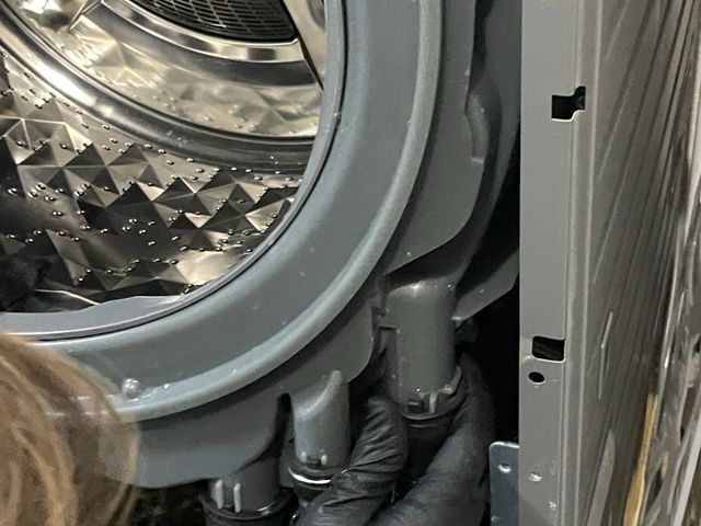 【新規出展キャンペーン割引中】ドラム式洗濯機をピカピカクリーニング