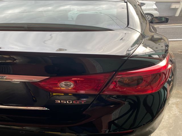 愛車を輝く資産へ　プレミアムカーコーティング