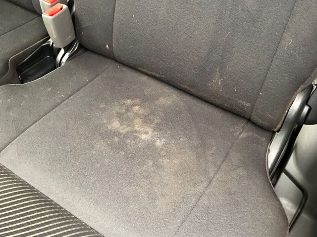 清潔な空間を取り戻す　#他社困難なシミ・カビも対応・500件超のプロ