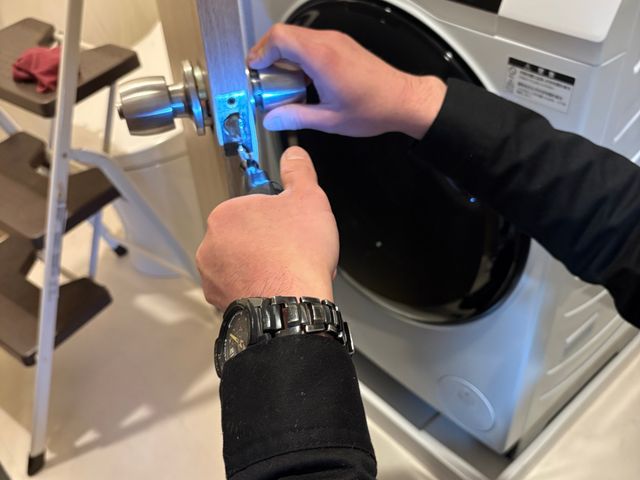 ドア・扉の建て付け調整・開閉不良修理！