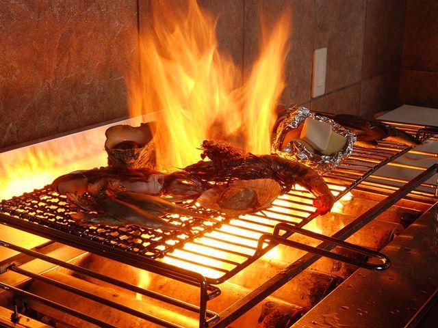 飲食店・美容系サロンなど、沖縄県内の店舗なら何処でも伺います。