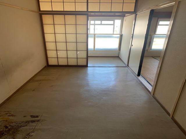 【作業実績300件以上】不用品の買取も致します！安心の低価格！サービスの画像