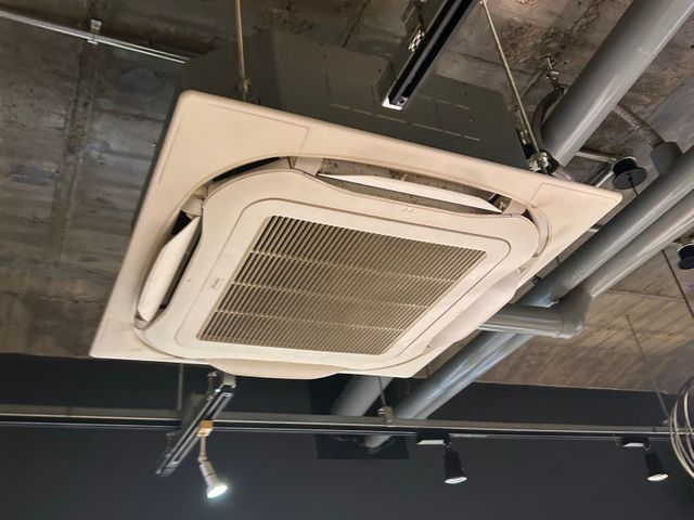 【完全自社施工】最短日時で対応します！