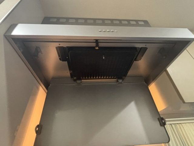 【レンジフードタイプ】プロが行う清掃！丁寧施工でお客様に安心快適を届けます★