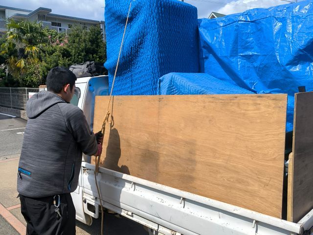 安心の2名体制 大型家具 大型家電もお任せ下さい。福岡市内 市内近郊の近距離♬