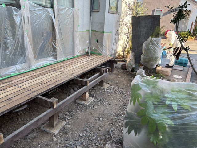 【ウッドデッキの補修はおまかせください】撤去処分作業も承ります。