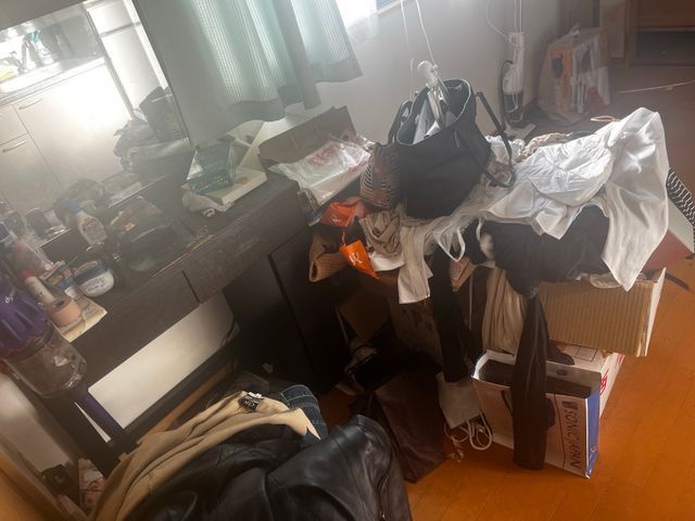 長崎市中園町で10年以上。一般廃棄物許可の店舗あり。お任せ下さい！！サービスの画像