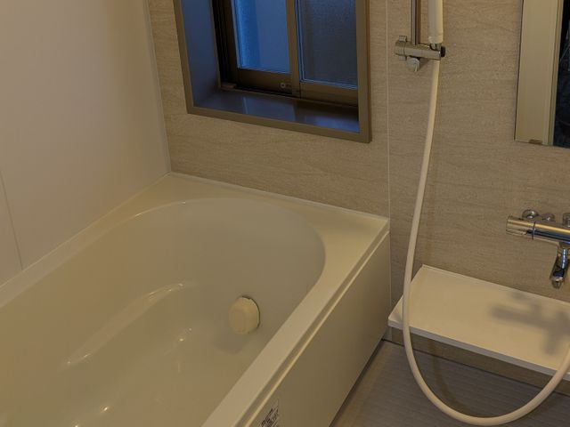 ★お風呂清掃★エプロン内部も作業します！仕上がり重視で丁寧に作業いたします！