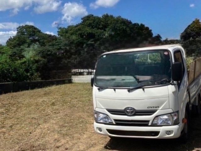 伸び放題の草を一掃UHand