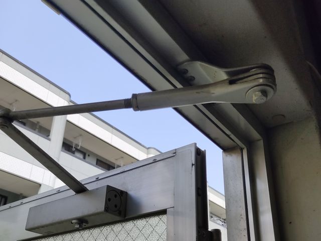 【ドアクローザー交換】お任せください！