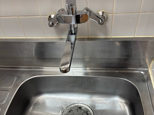 作業外注一切なし！熟練スタッフが豊富な経験と知識で丁寧に作業します