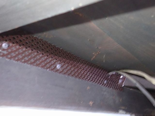 茨木より。ネズミの駆除からダニ等の消毒とブロック処理１ヶ所の安心セットで施工。