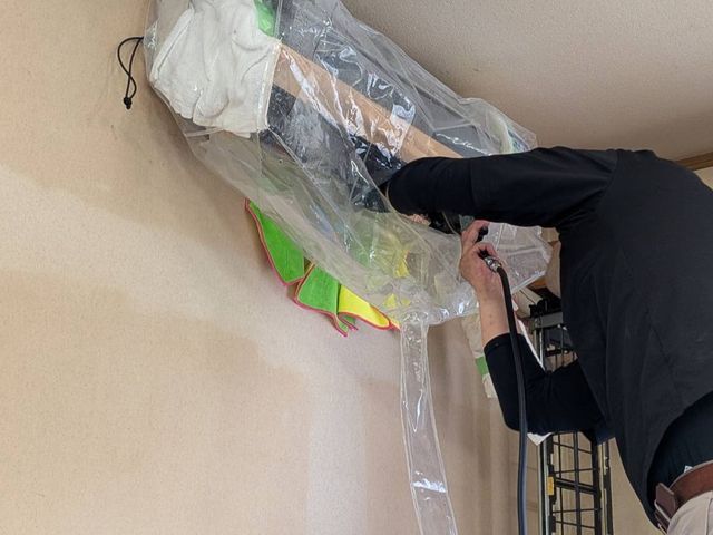 カビ汚れをキレイに！営業時間外も相談OK◎損保加入◎