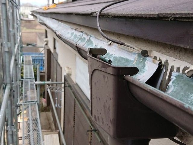 駐車場代は当社負担 お客様が納得いくまで作業いたします あまどい屋 仙台支店の雨樋掃除 修理 くらしのマーケット