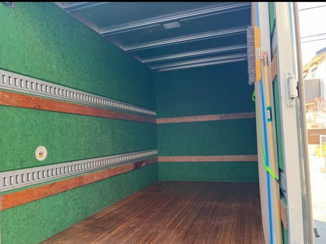 お引越し時の処分に！家電から家具まで何でも積めます。エアコン取外し&回収無料！