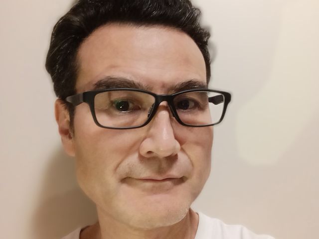 ホスクリーン（室内物干し）取り付け