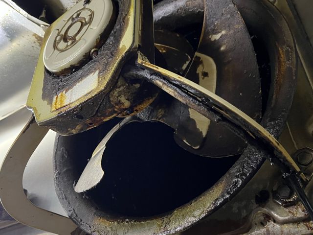 プロの技術でご満足いただけるように心を込めて作業いたします