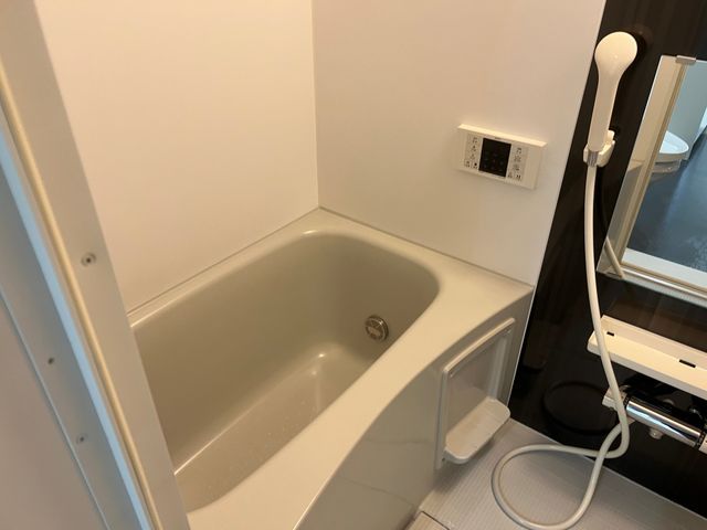 女性スタッフがお伺い致しますので女性目線の細やかなお掃除をご提供できます♫
