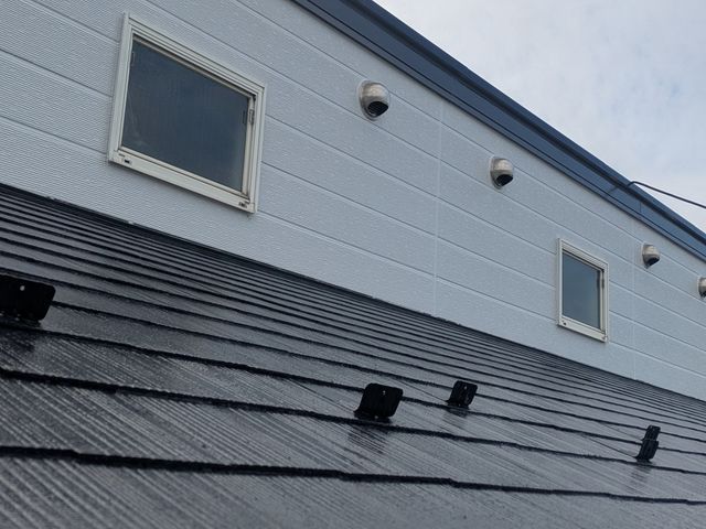 シリコン塗料、ラジカルシリコン塗料、フッ素塗料、無機塗料等メニューございます。