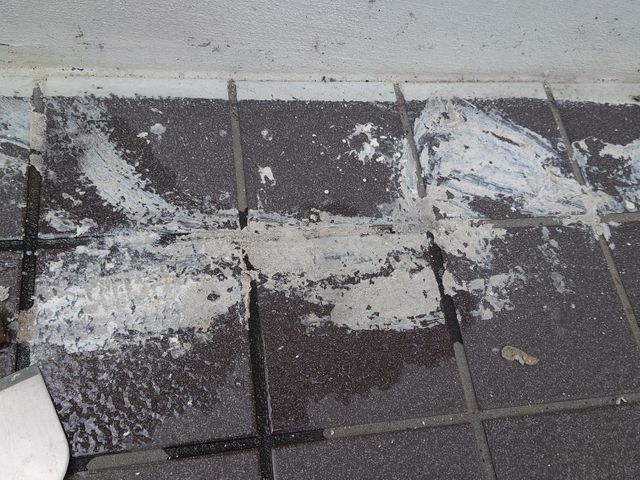 駐車場の高圧洗浄