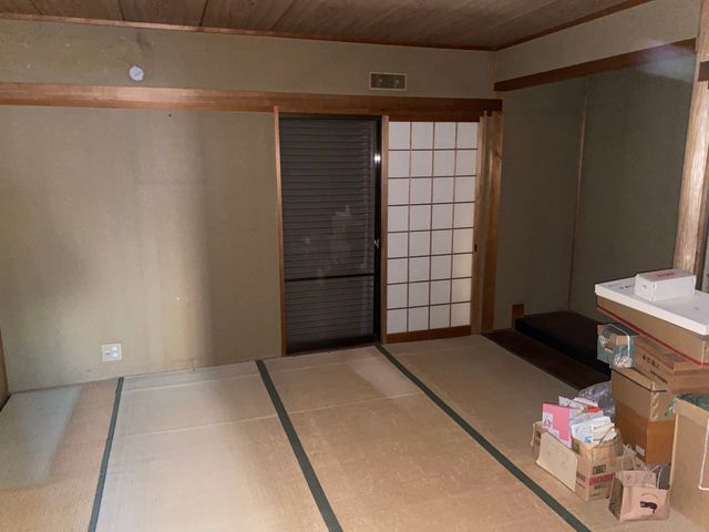 遺品整理、生前整理、断捨離、年末の大掃除、お手伝いさせて下さい！買取やってます！サービスの画像