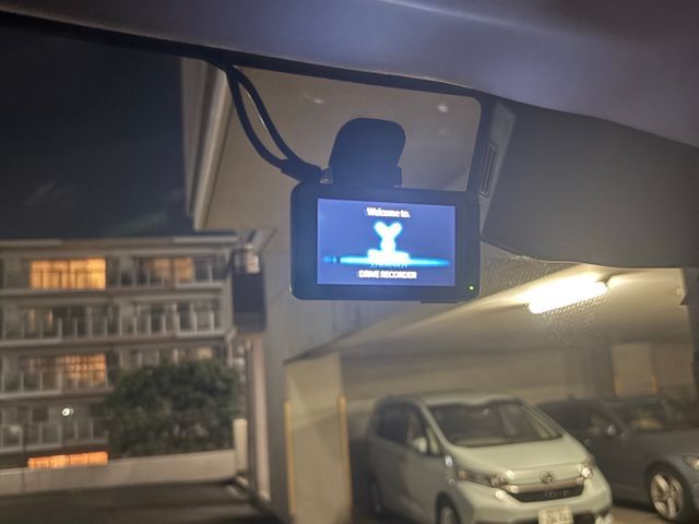 販売店の下請け経験の長いスタッフが施工致しますので安心のクオリティを提供します！