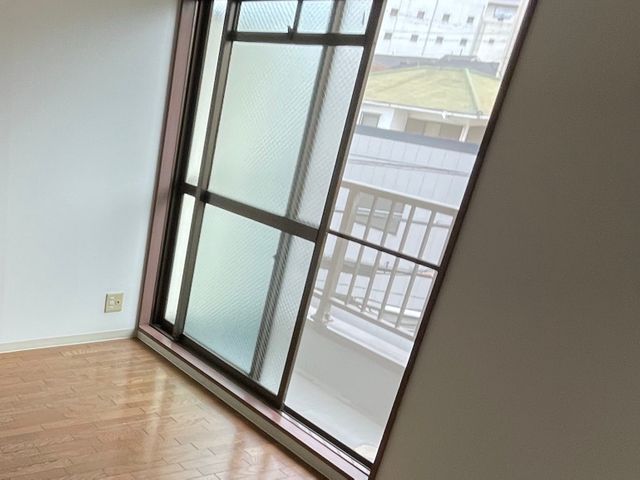 迅速対応を心がけております。幅広い業種を扱っておりますので、是非ご相談下さい！