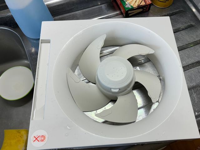 地域最安値！換気扇（プロペラタイプ）清掃　損害保険加入済みで安心◎