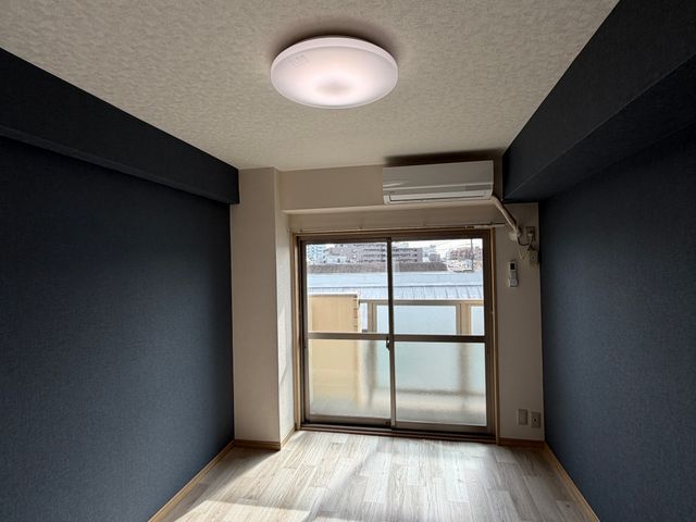 【中国語OK】丁寧施工の壁紙・クロス張替えサービスの画像