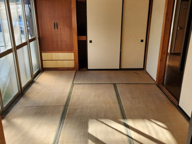 遺品整理などの片付けうけたまわりますサービスの画像